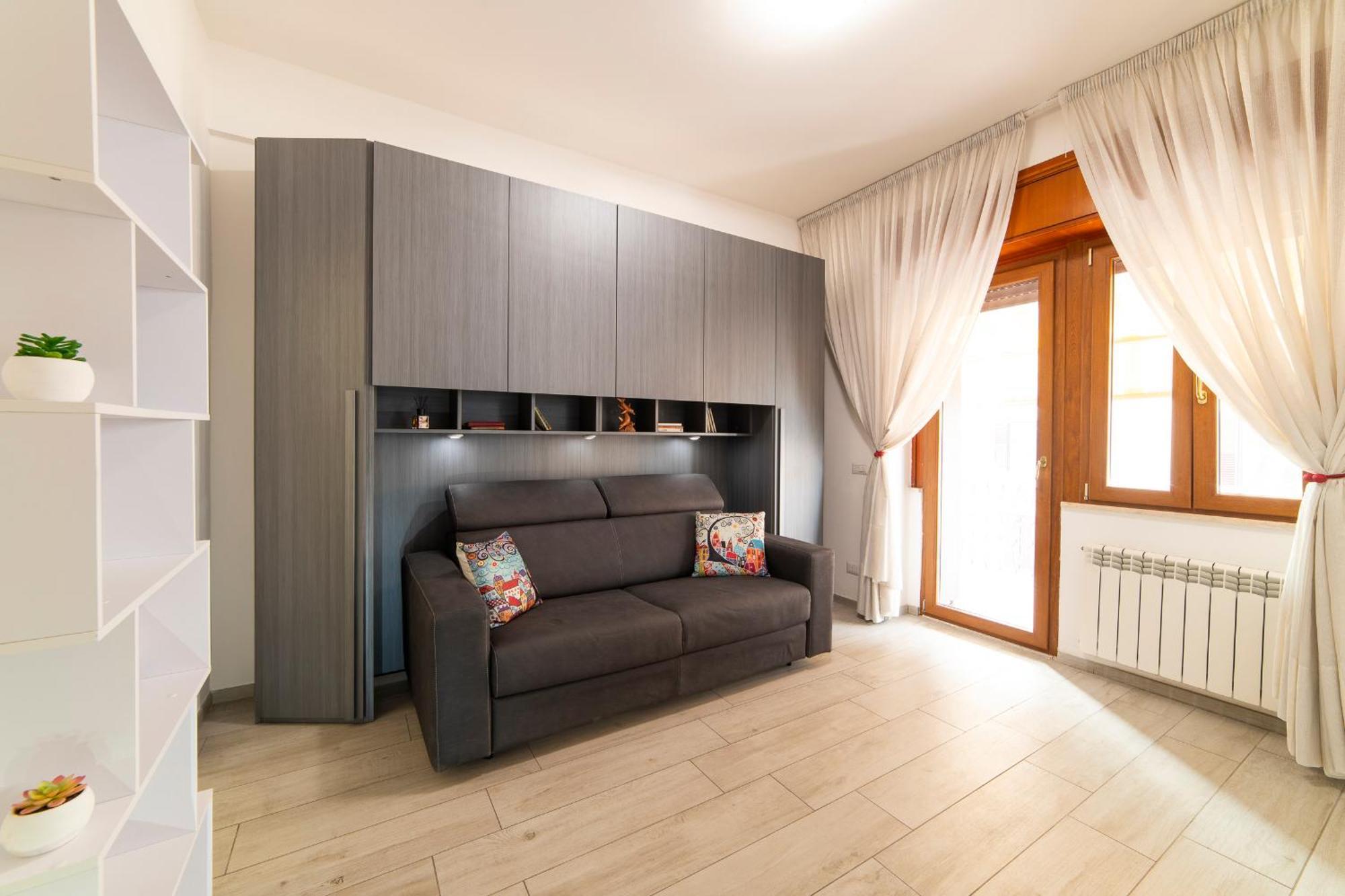 Smart Home - Trilocale Con Parcheggio Privato Рим Екстериор снимка