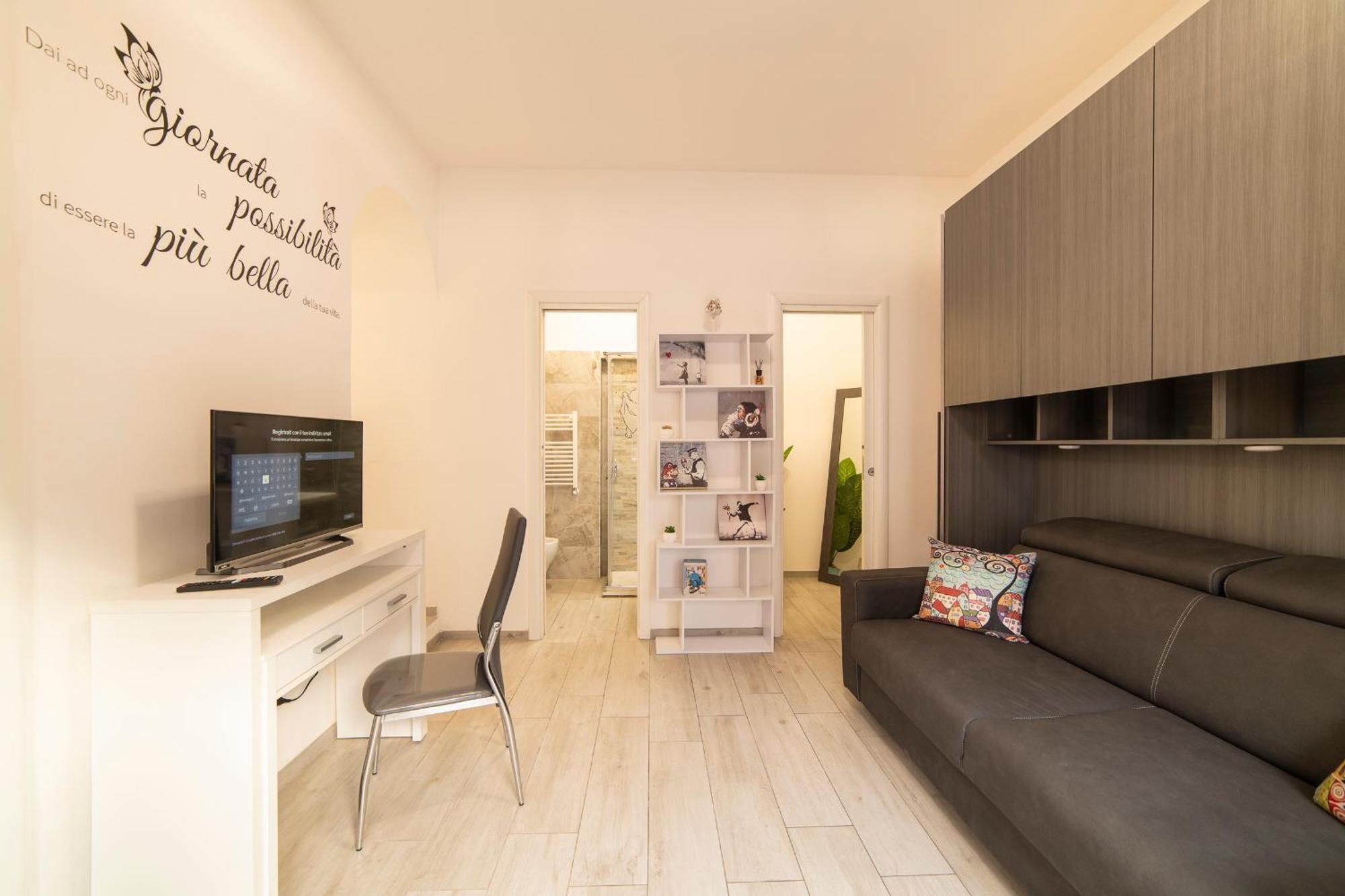 Smart Home - Trilocale Con Parcheggio Privato Рим Екстериор снимка